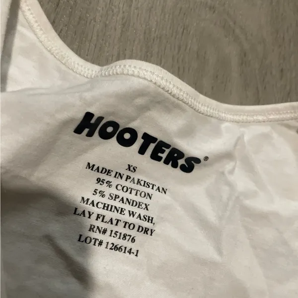 Hooters Classic White Apparel - Image 2