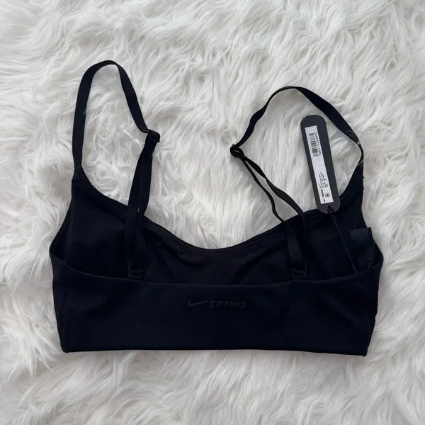 Nike Skims Matte Micro Scoop Sports Bra Obsidian Size XS - Image 5