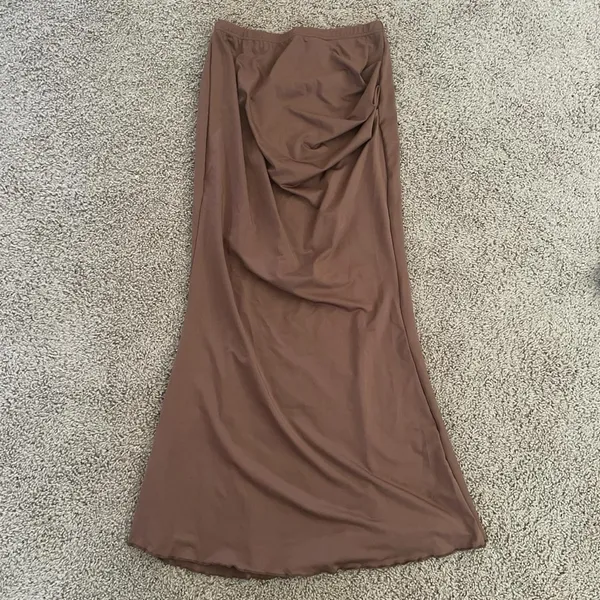 SheIn Brown Maxi Skirt - Image 2