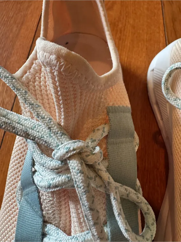On Running Cloudeasy Sneakers Women's Size 9 Fawn Surf Like New - Image 5