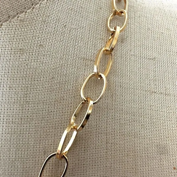 Gold tone grey rhinestone teardrop pendant necklace - Image 3