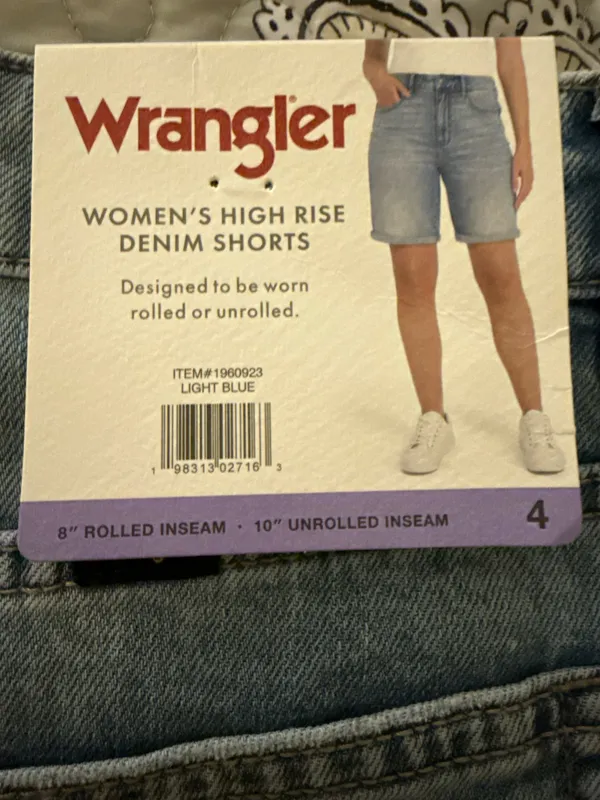 Wrangler baggy, light wash shorts - Image 4