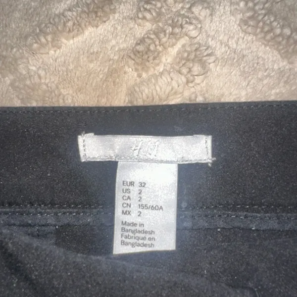 H&M Black Trousers - Image 2