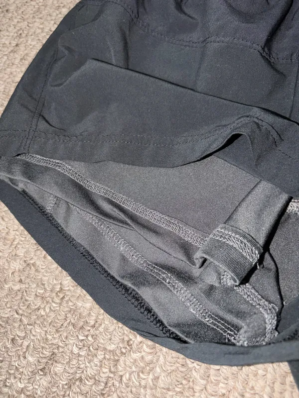 Nike Livestrong Dri-Fit Shorts - Image 3