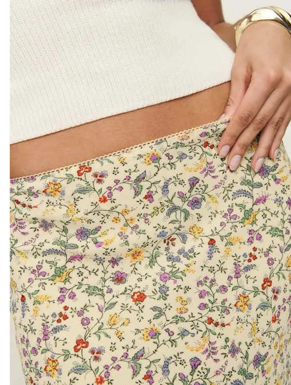 Yellow print reformation skirt - Image 3