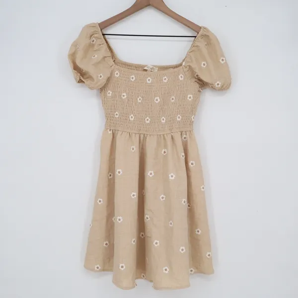 MINE Tan Floral Daisy Smocked Puff Sleeve Mini Dress Small - Image 2