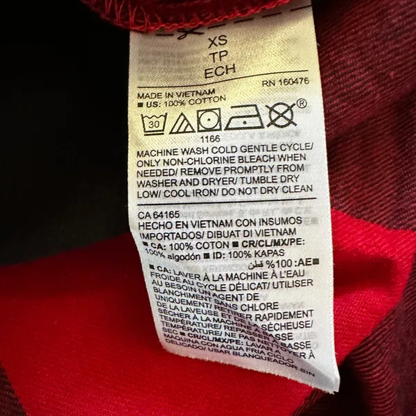 Old Navy Shirt Women's Extra Small Classic Fit Red Buffalo Plaid Flannel - Image 5