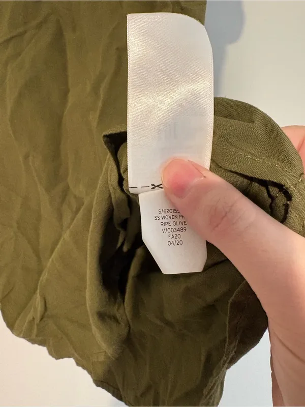 Gap maternity linen pocket top green size small - Image 5