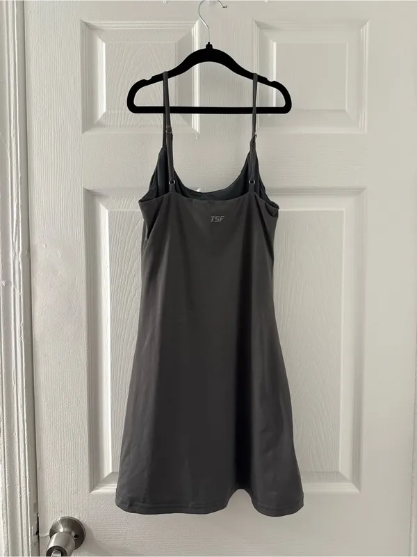 Sleek Spaghetti Strap Bodycon Tennis Dress in Slate - Image 4