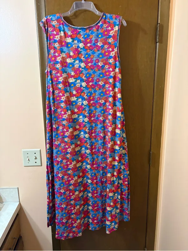 Natural Life The Hangout Cotton Midi Dress in Pink Floral - Image 4