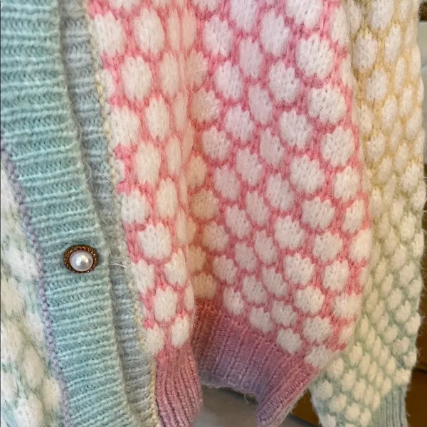 Colorful pastel Knit Sweater size medium - Image 4