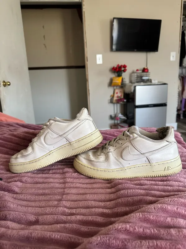 Nike Air Force 1 - Image 2
