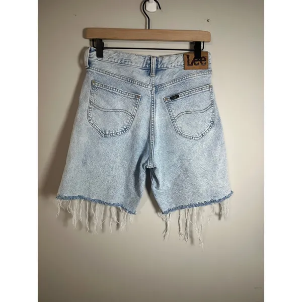 Lee Mid-Rise Slouch Bermuda Denim Shorts Light Wash Raw Hem Button Fly 24 - Image 8