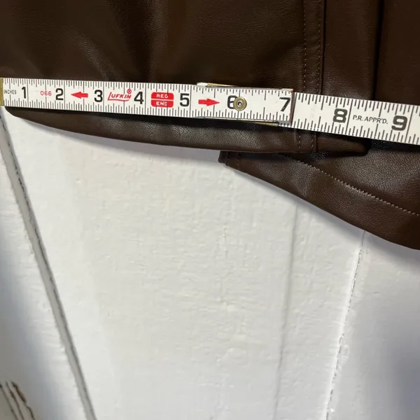 Abercrombie Dark Brown Ultra high Rise Brown 90s straight leg 16 short - Image 10