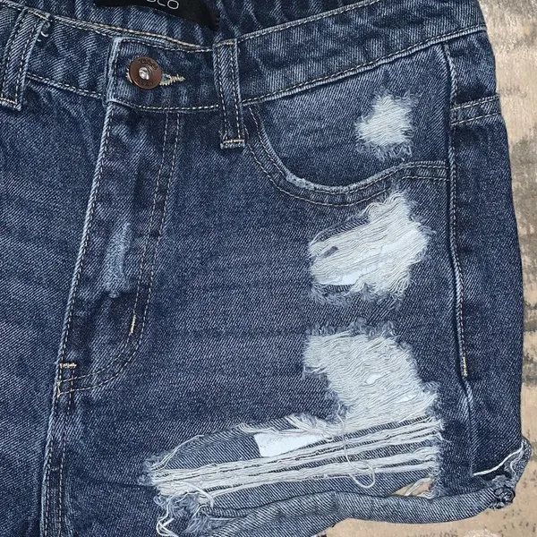 YOLO distressed blue Jean shorts Small‎ - Image 6