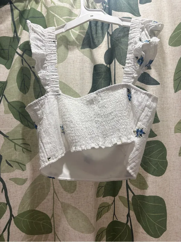 White Eyelet Crop Top with Blue Embroidered Florals - Image 3