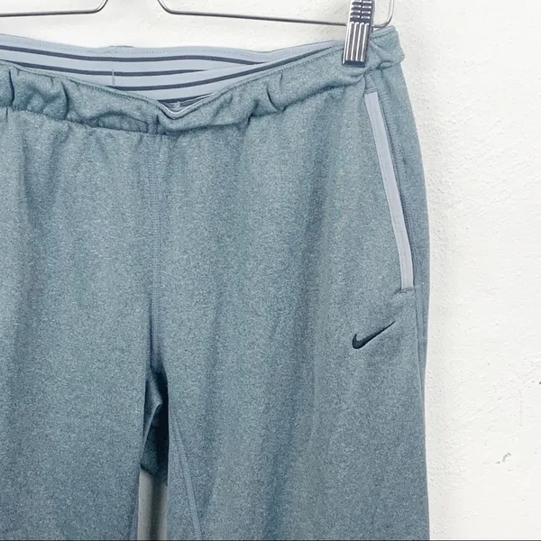 Nike Women’s Size‎ Small Grey Dri Fit Therma Fit Athletic Training Pants - Image 2