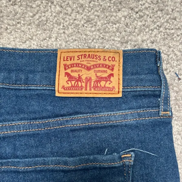 Levi’s Blue Wash Straight Leg Denim Jeans - Image 7