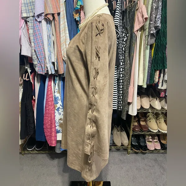 Union of Angels Faux Suede V-Neck Dress Lattice Sleeve Brown Medium - Image 2