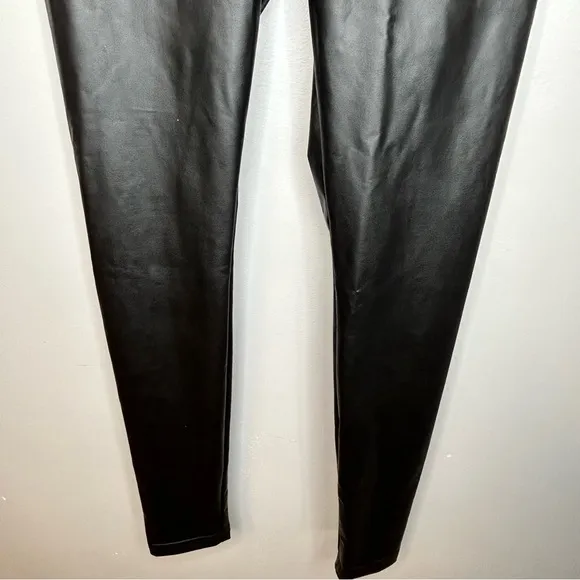 Offline by Aerie Womens M Real Luxe Black Hi-Rise Faux Leather‎ Leggings Stretch - Image 7