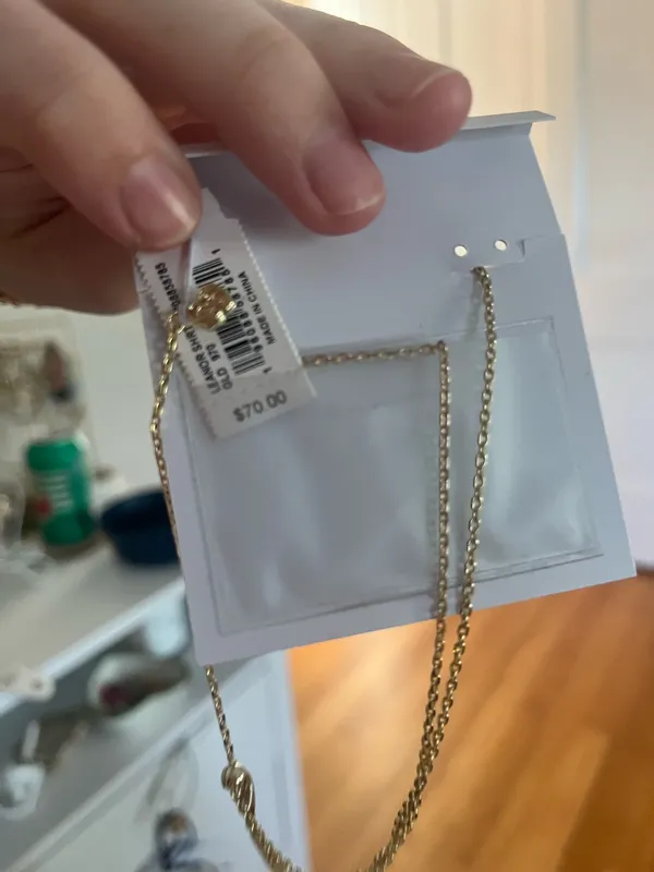 Kendra Scott Necklace - Image 4
