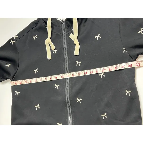 Davi & Dani Bow Print Size Small Black Hoodie and Shorts Matching Lounge Set - Image 8