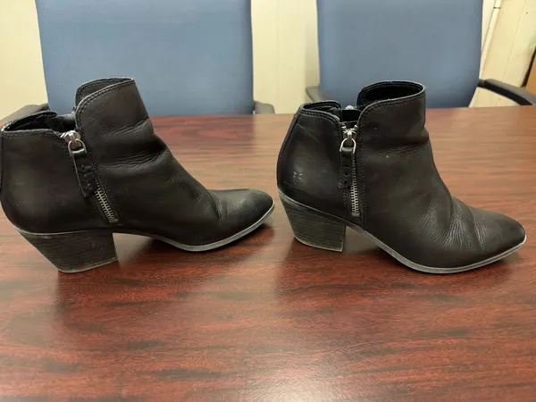 Frye Judith Black Zip Up Booties Size 7 - Image 4