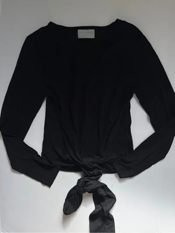 Modern Citizen Black Harper Wrap Top Size Small NWOT - Image 2