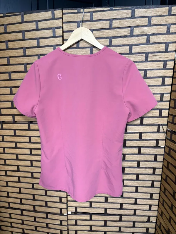 Figs mauve pink technical collection scrub top size small - Image 2