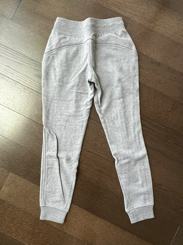 Lululemon grey joggers - Image 2