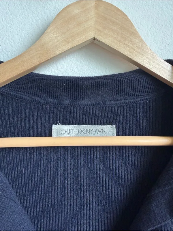 Outerknown Women's Geelong Wool Oversized Collared Sweater Navy Size Medium - Image 7