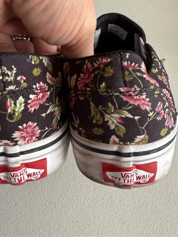 Vans Asher Dark Floral Slip-On Sneakers in Black Pink Floral Print Womens 7.5 - Image 6