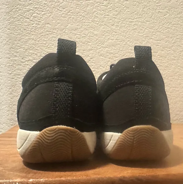 Dansko Sporty Black Sneakers/Shoes size 40 - Image 3