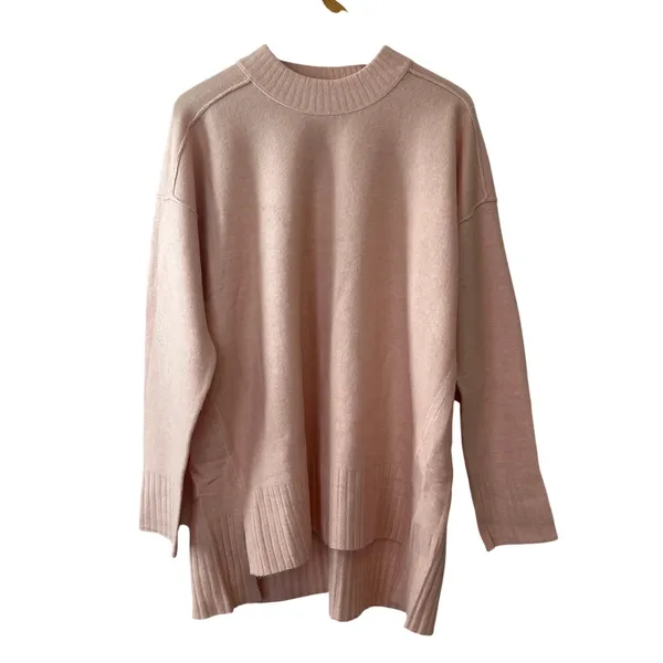 Free People NWT Pink Lotus Phoebe Oversized Pullover‎ Sweater Size M - Image 2
