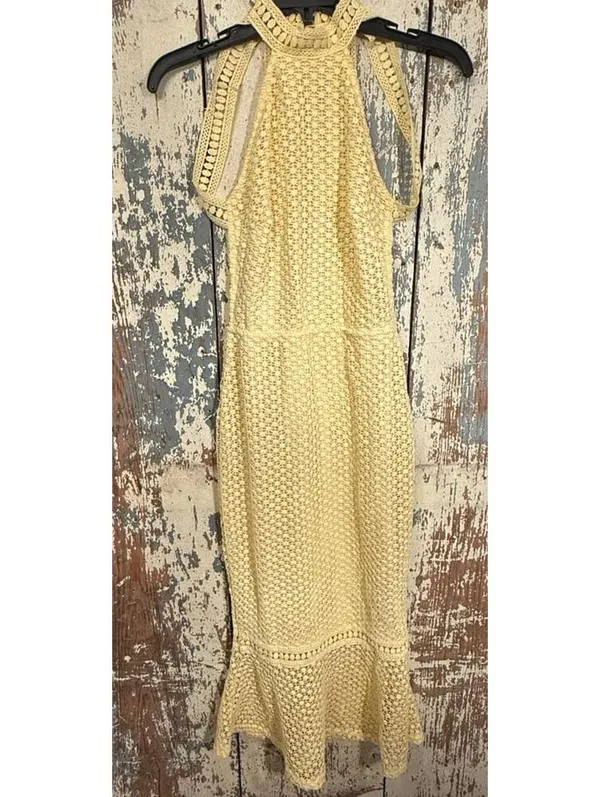 PrettyLittleThing Lemon Yellow lace Backless Midi Dress, size 6 - Image 3