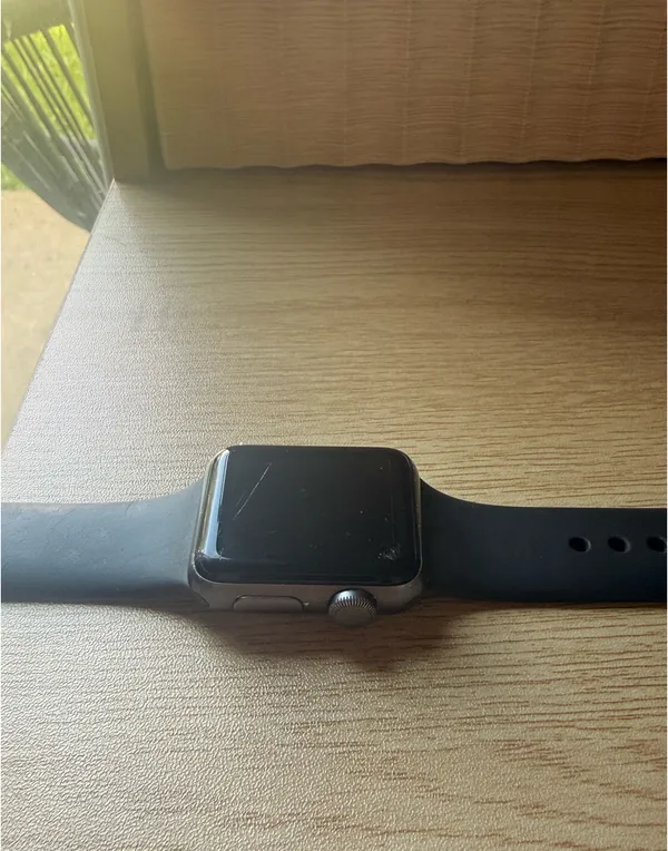 Apple Watch Series 3 38mm - Image 2
