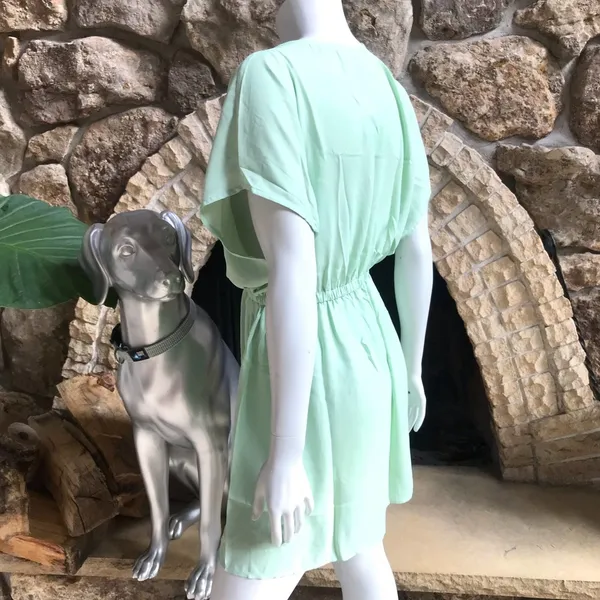 NEW Cupshe Short Sleeve V-Neck Mint Green Dress Cover Up Women's Size Medium - Image 2