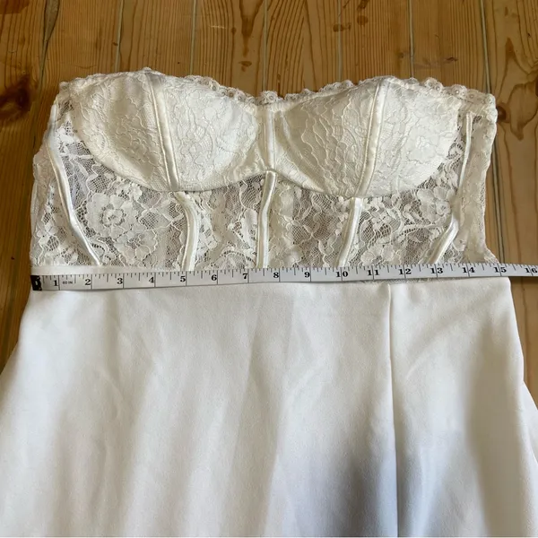 NWOT Lulus Exquisitely Sultry White Lace Strapless Bustier Midi Dress - Image 8