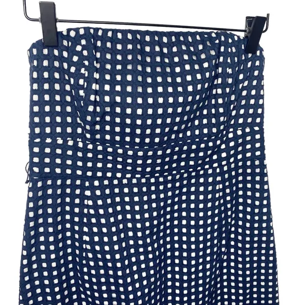 Vineyard Vines navy blue strapless dress size 2 EUC eyelet - Image 3