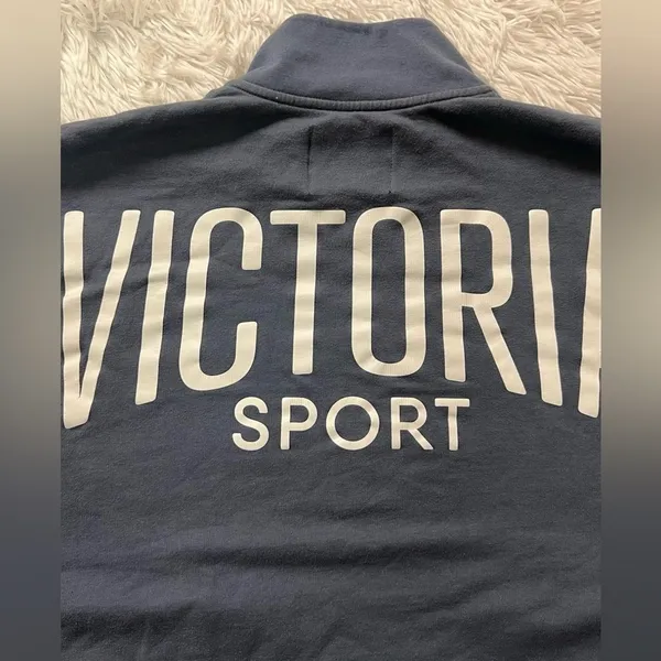 Victoria's Secret sport quarter zip pullover size small - Image 3