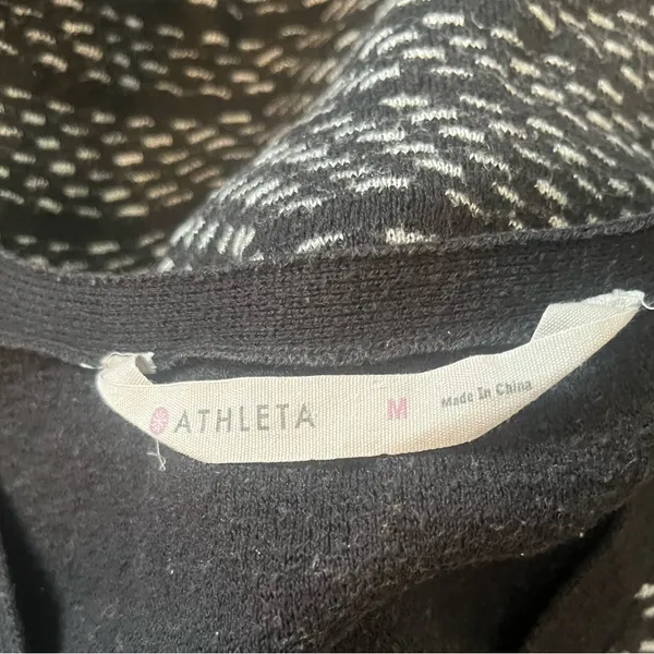 Athleta‎ Thereafter Black and White V-Neck Sleeveless Sweater Dress Size Medium - Image 3