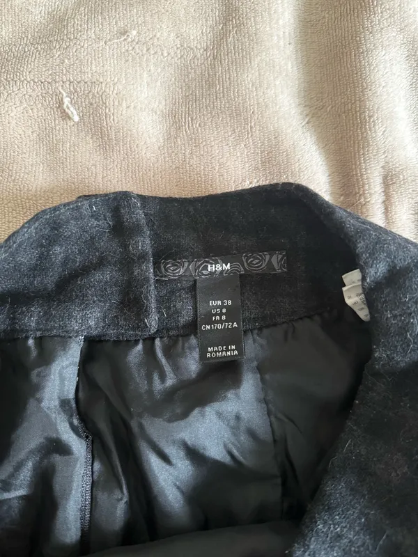 H&M Mini Plated Mini Skirt Size: 8 - Image 2