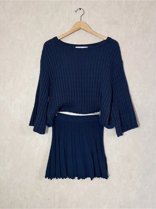 Free People Beach NWT Kenzie Sweater & Skirt Set in Darkest Night Navy S - Image 4
