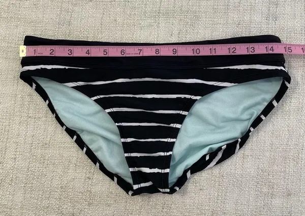 Nike Women’s Swim Bottoms - Image 9