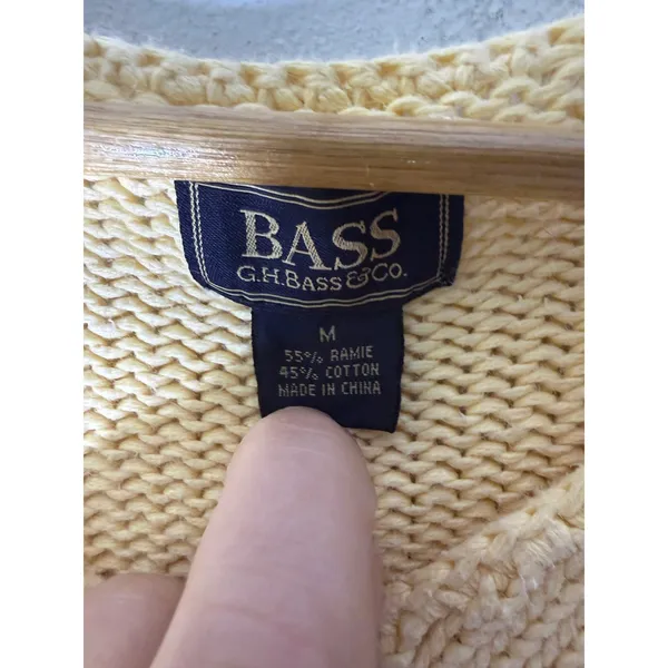 Bass G.H.‎ Bass yellow v neck chunky raime cotton 3/4 sleeve sweater medium - Image 3