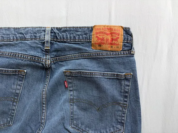 Levi’s 541 Straight Jeans - Image 4