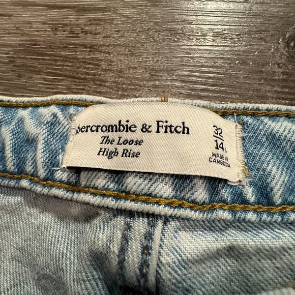 Abercrombie & Fitch Light Blue Wide Leg Jeans - Image 5