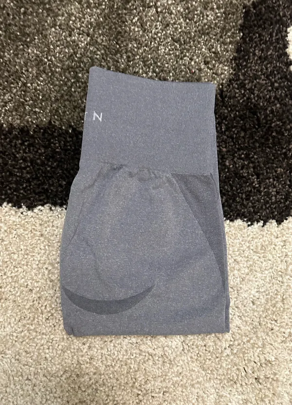 NVGTN Contour Leggings - Image 4