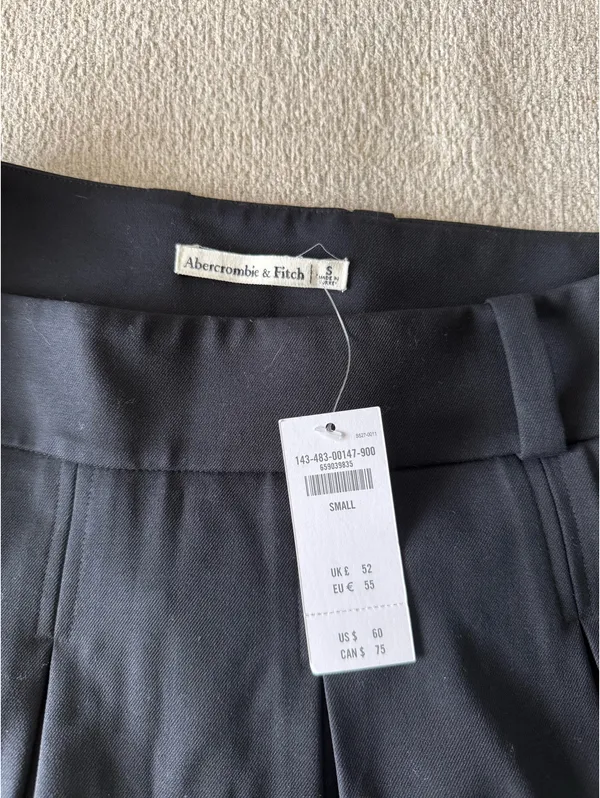 Abercrombie Pleated Skort - Image 4
