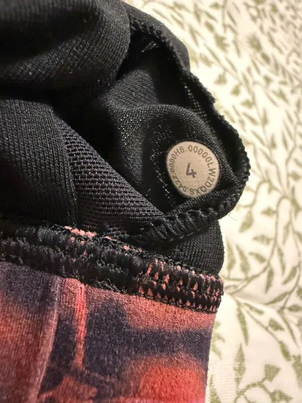 Lululemon Flow Y Nulu Bra - Image 7